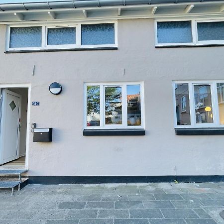 Aday - Charming Apartment In The Pedestrian Street Of Фредериксхавн Экстерьер фото